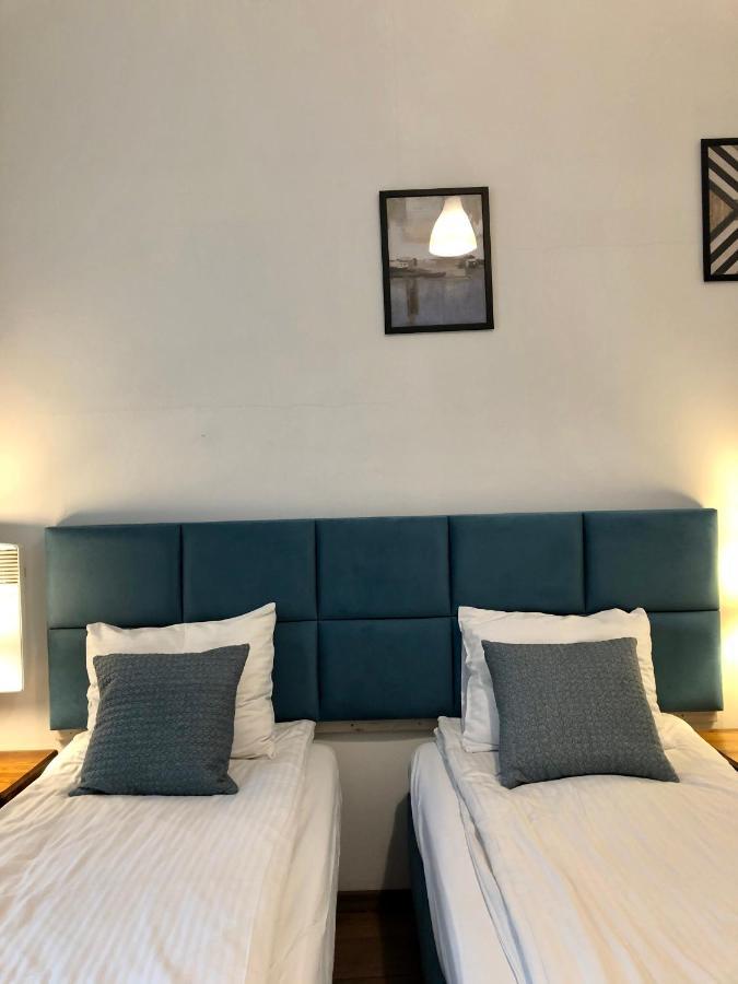 Amber Guest Rooms Cracóvia Exterior foto